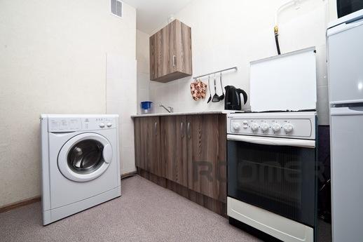 Apartment near the shopping center ', Yekaterinburg - apartment by the day