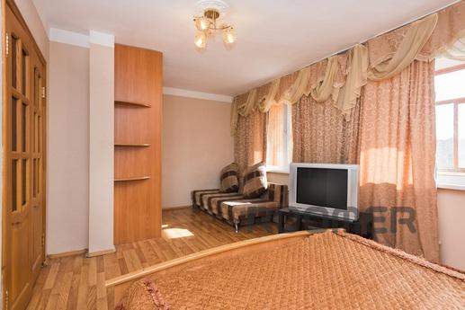 Apartment at the car market 'WHITE T, Yekaterinburg - apartment by the day
