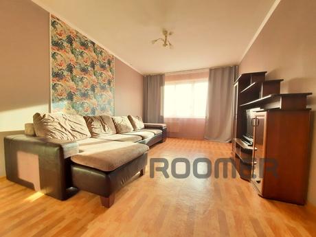 Spacious 1-room apartment located near the Planeta shopping 