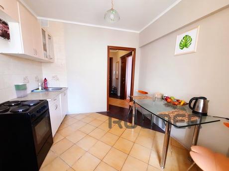Comfortable for living 1-room. apartment located near the sh