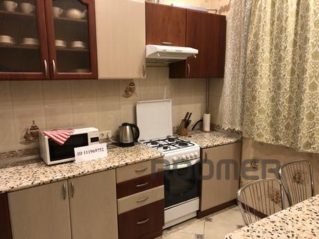 Apartments on Sovetskaya, Sevastopol - apartment by the day