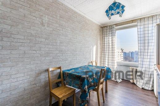 Cozy 1-kk apartment metro Skhodnenskaya, Moscow - apartment by the day