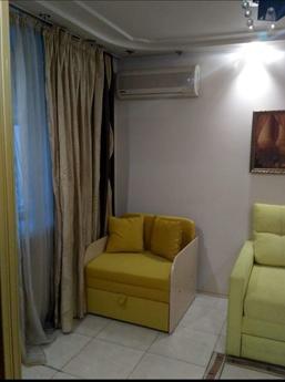 Apartment in Chernomorsk, Chernomorsk (Illichivsk) - apartment by the day