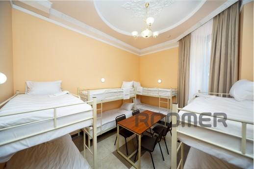 Novyi SUPUTERNIK hostel in the old town, Lviv - apartment by the day