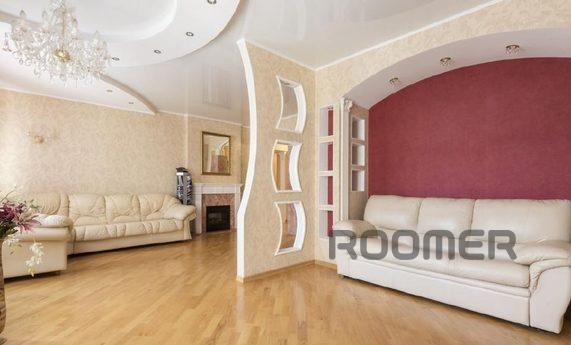 New three-room apartment for rent in a new luxury residentia
