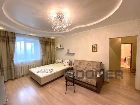 1 bedroom apartment LUX, Novosibirsk - apartment by the day