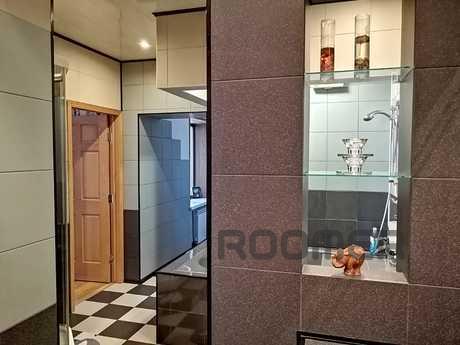 4-room apartment for rent, Novosibirsk - apartment by the day