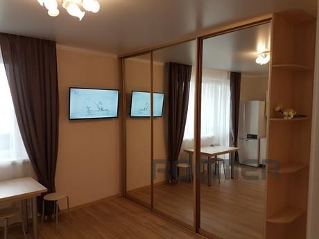 For rent studio apartment in a new build, Tyumen - apartment by the day