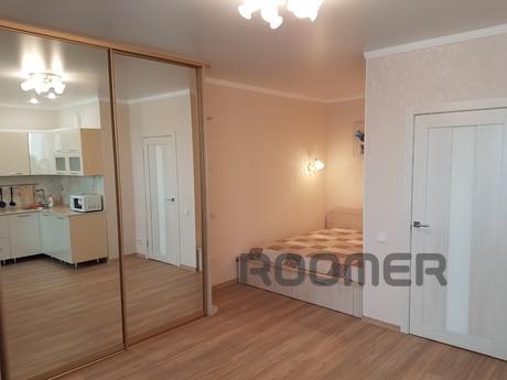For rent studio apartment in a new build, Tyumen - apartment by the day