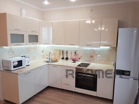 For rent studio apartment in a new build, Tyumen - apartment by the day
