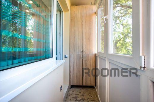 For rent a clean, comfortable apartment, Mykolaiv - apartment by the day