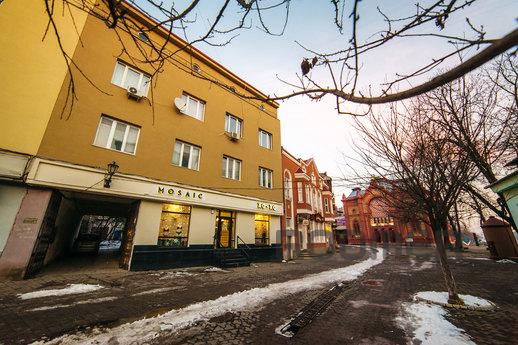 Двухкомнатная квартира на Театральной Пл, Ужгород - квартира посуточно