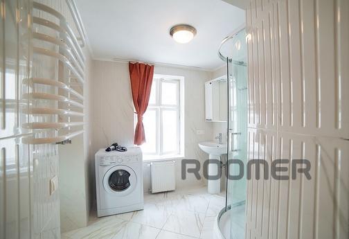 studio apartment in the center of town, Lviv - apartment by the day