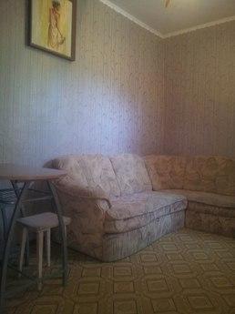 Small apartment, comfortable. Near the sea. RAZMESCHNIYA FOR
