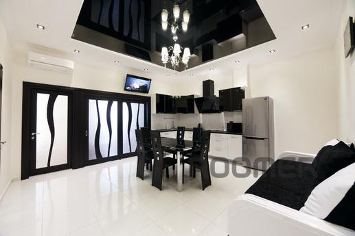 'Second Pearl' design 3bedroom, Odessa - apartment by the day