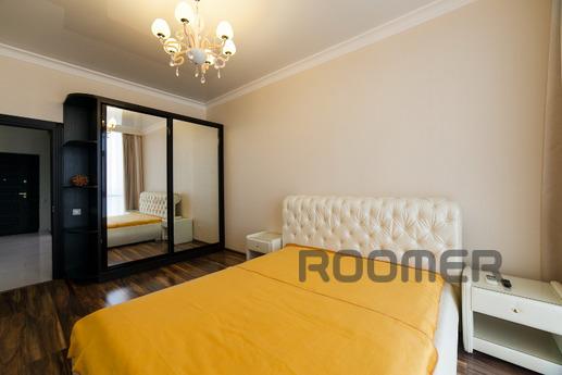 'Second Pearl' design 3bedroom, Odessa - apartment by the day