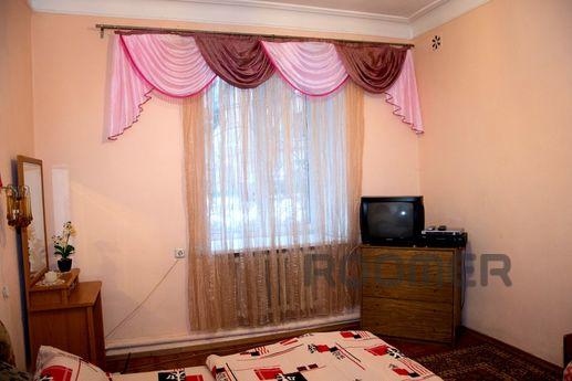 Apartments for daily rent in Poltava, Poltava - apartment by the day