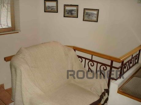 Rent a house in the center of Yalta from, Yalta - apartment by the day