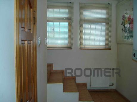Rent a house in the center of Yalta from, Yalta - apartment by the day