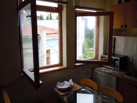 Rent a house in the center of Yalta from, Yalta - apartment by the day
