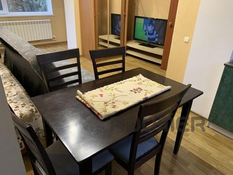 Studio in center of Yalta with parking, Yalta - apartment by the day