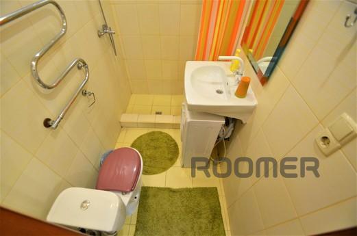 Studio in center of Yalta with parking, Yalta - apartment by the day