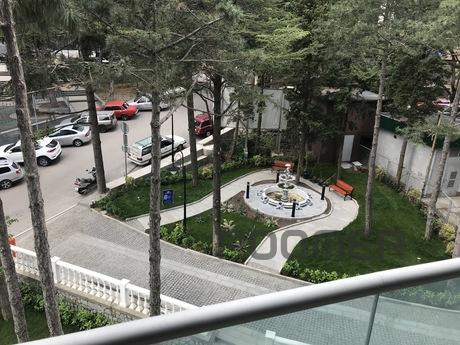 Супер студия в Приморском парке Ялты, Ялта - квартира посуточно