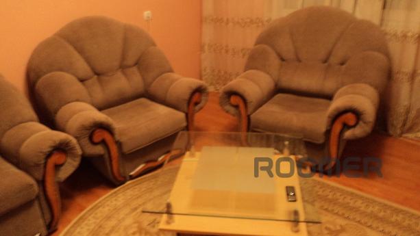 VIP 3 -bedroom apartment, Uzhhorod - apartment by the day