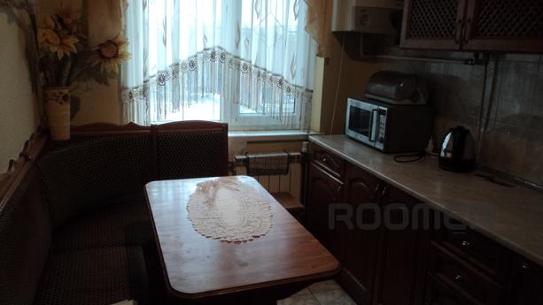 VIP 3 -bedroom apartment, Uzhhorod - apartment by the day