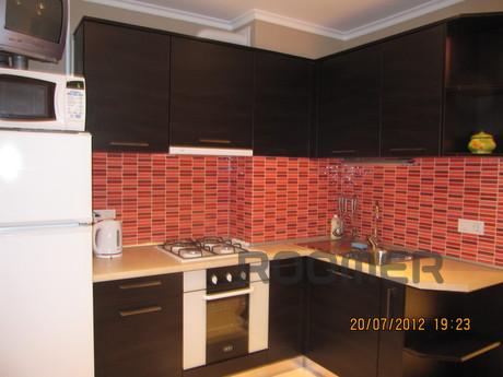 stylish apartment near the sea, Odessa - apartment by the day