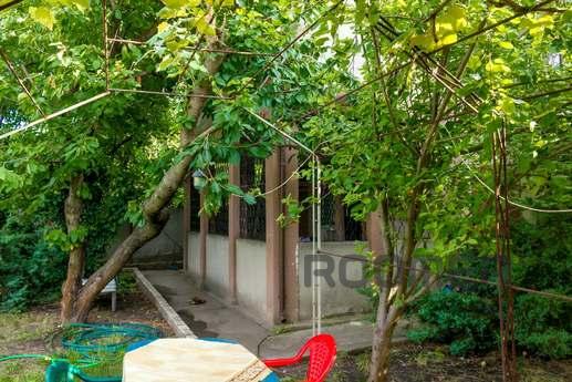 Chernomorka-more10min, 8 guests, Odessa - apartment by the day