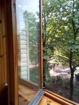 3-room o Left-bank, Kyiv - apartment by the day