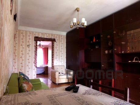 3-room o Left-bank, Kyiv - apartment by the day