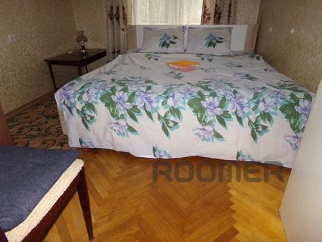 3-room o Left-bank, Kyiv - apartment by the day