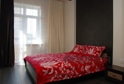 10 min. from the train station, Kyiv - apartment by the day