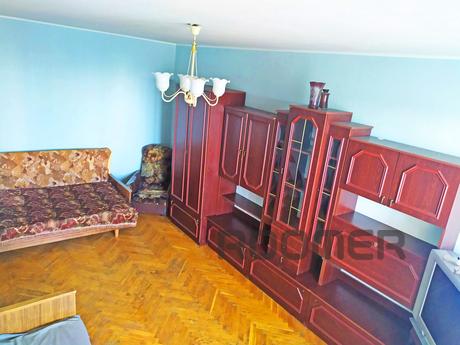 300 meters from the metro Darnitsa, Kyiv - apartment by the day