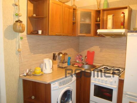 1BR apartment near Levoberezhnaya, Kyiv - apartment by the day