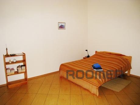 Rent apartment in Kiev center, Kyiv - apartment by the day