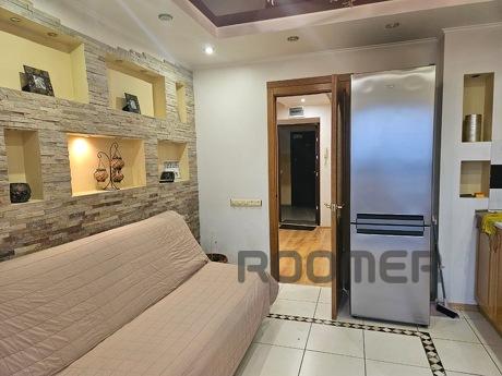 2 к кв. for daily rent in Chernomorsk (I, Chernomorsk (Illichivsk) - apartment by the day
