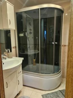 2 к кв. for daily rent in Chernomorsk (I, Chernomorsk (Illichivsk) - apartment by the day