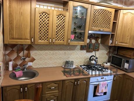 Starosvetskaya 5, Mirgorod - apartment by the day