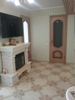 2 bedroom apartment 200m from the sea, Alushta - apartment by the day