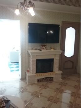 2 bedroom apartment 200m from the sea, Alushta - apartment by the day