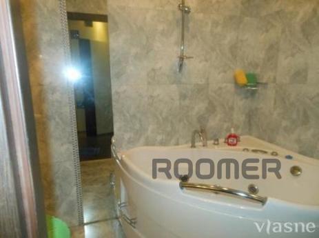SUPERPANORAMA-ODESSA at your feet!, Odessa - apartment by the day
