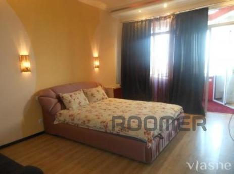 SUPERPANORAMA-ODESSA at your feet!, Odessa - apartment by the day