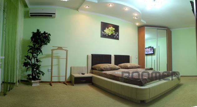 Vip apartment for you, Center, Krivoy Rog - apartment by the day