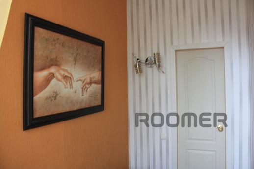 Center 2-room 5 min to the railway, Odessa - apartment by the day