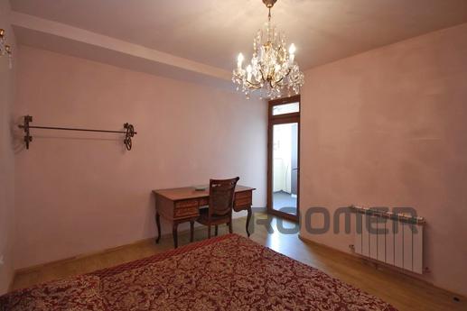 rent apartment for rent in Yerevan, Yerevan - apartment by the day