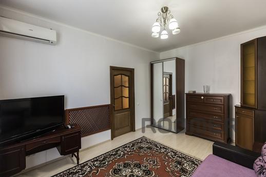 Елена Коваленко, Krivoy Rog - apartment by the day