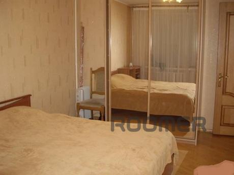 Varvara.Chistaya cozy apartment near metro.2 double bed, sof